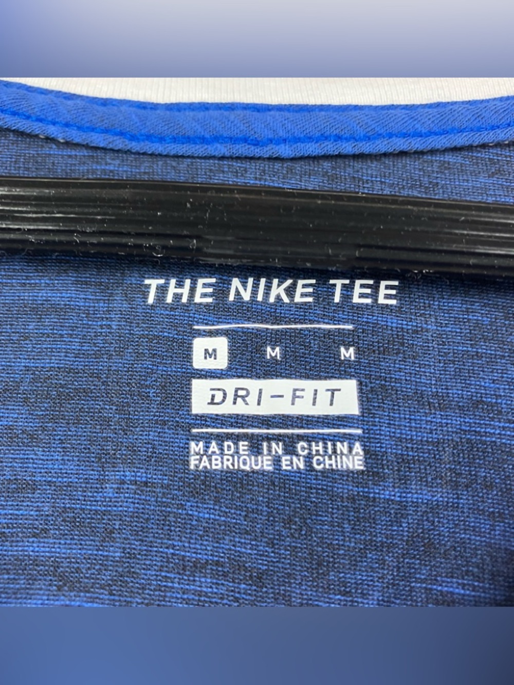 Nike Duke Blue Devils Women’s Shirt Size M Short Sleeve V Neck Blue & White - Picture 4 of 12